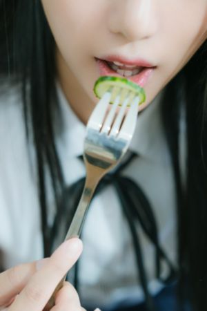 最新乱伦精品_BD英语日韩免费观看