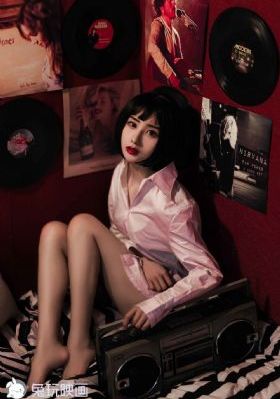 欧美色精品人妻在线视频成人_英文版字幕