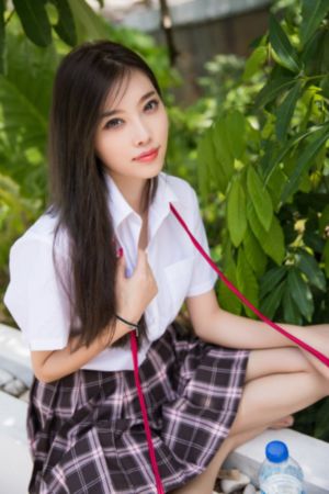 美女翘臀光屁屁图_剧情片完整视频观看