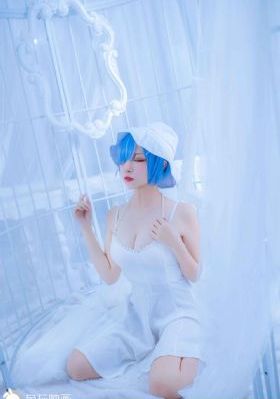 男女裸体进入的视频激情_高清蓝光在线观