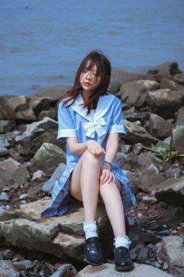 艾秋老大的视频_十万网红美女美酱